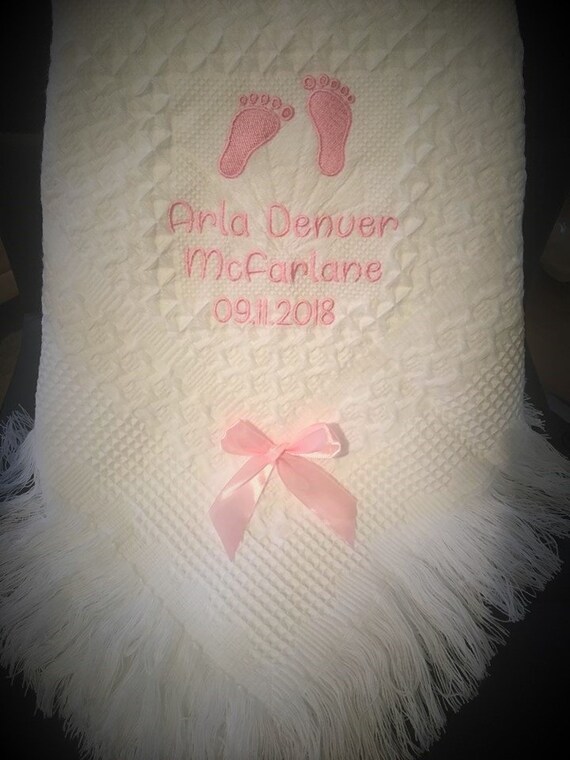 NEW PERSONALISED BABIES FEET BLANKET CHRISTENING//BIRTH