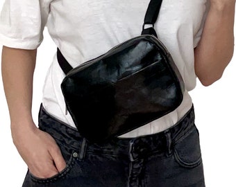 washable paper shoulder bag crossbody bag camera handle bag vegan ecofriendly paper leather sustainable bag shoulder bag black