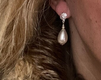 Boucles D'oreilles Pendantes En Argent Avec Grosses Gouttes Grises - Poinçonnées, Fermoir Dormeuses, Neuf Sans Emballage