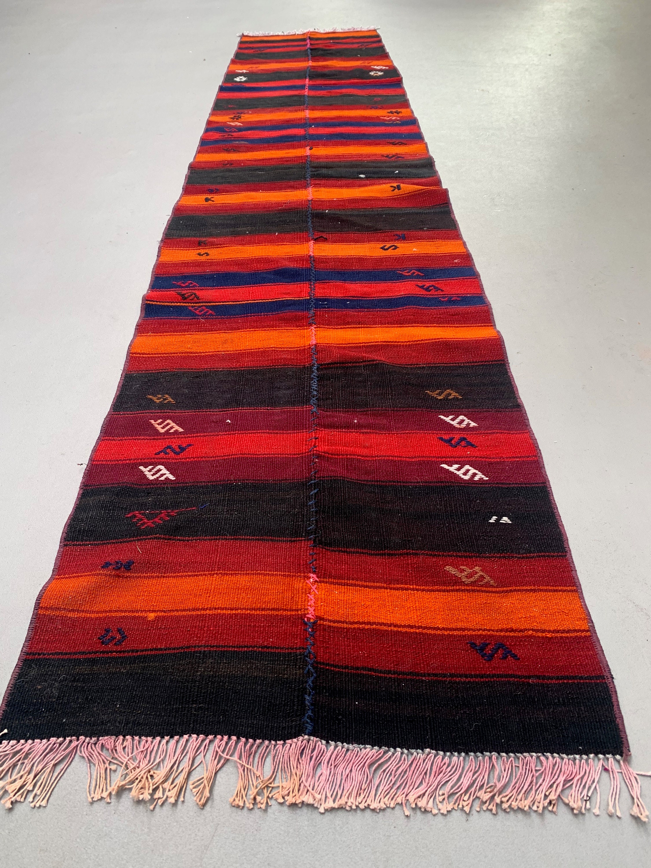 古いトルコの狭いキリムランナー 274 x 61 cm シャビーシック