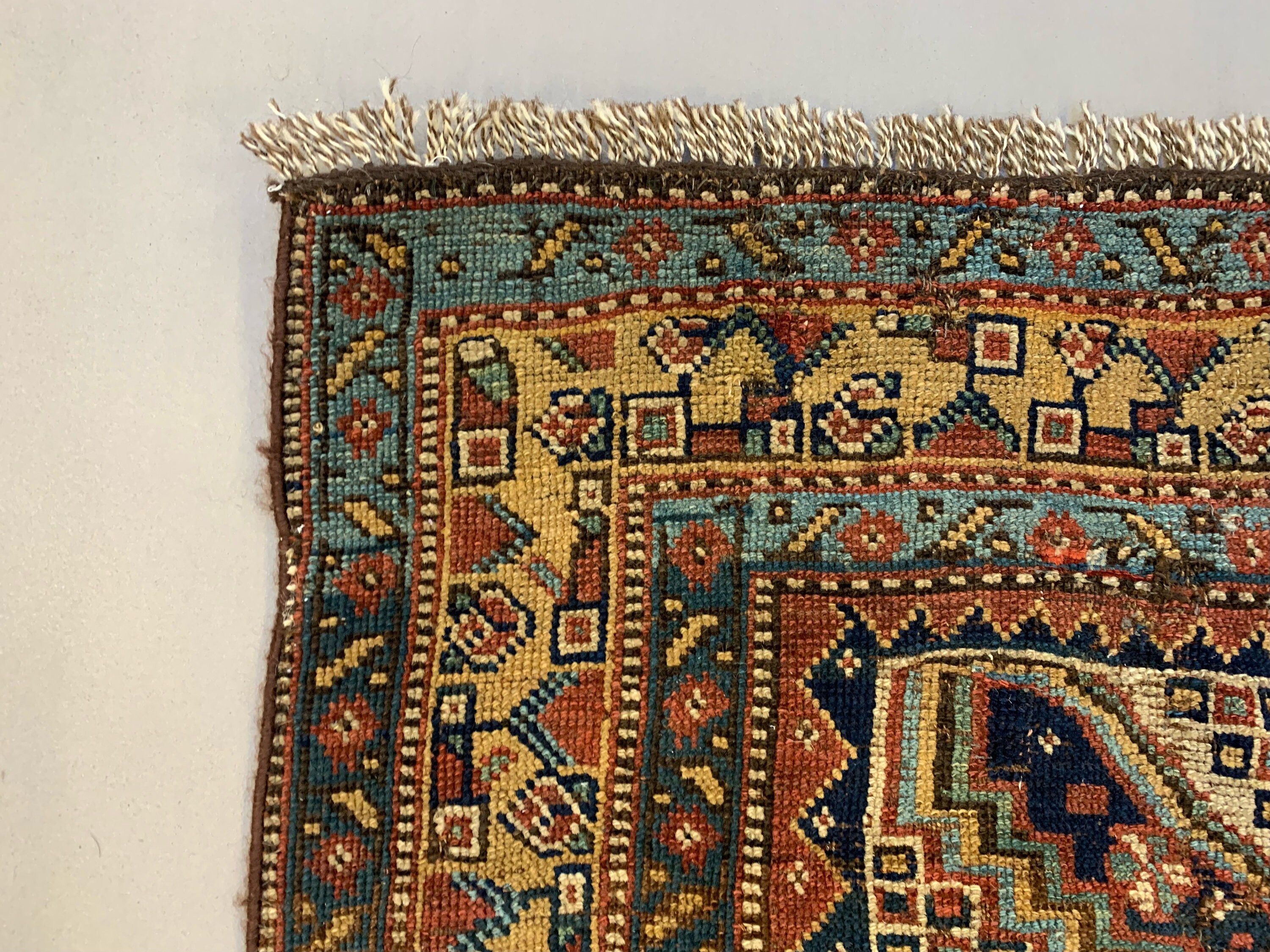 Antique Tribal Qashqai Rug 275x157 Cm, Medium, Oriental Carpet