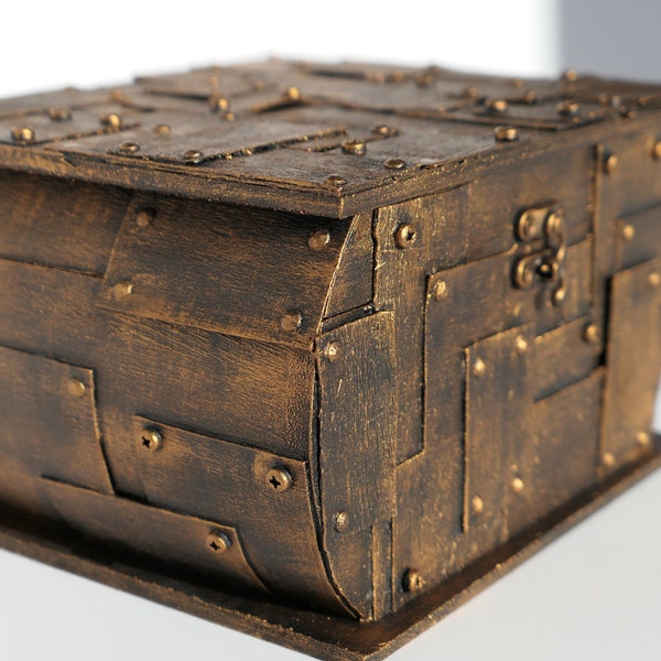 Steampunk box, memory box, jewellery box, gift box, gentleman's box, altered box, mixed media box, steampunk, unusual, industrial
