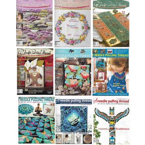 Op de afbeelding: Een verzameling van negen tijdschriften getiteld "Needle Pulling Thread" en "Needle Luring Thread". De covers tonen verschillende naai projecten, waaronder bloemmotieven, quilts en borduurwerk. De tijdschriften presenteren verschillende naaitechnieken.