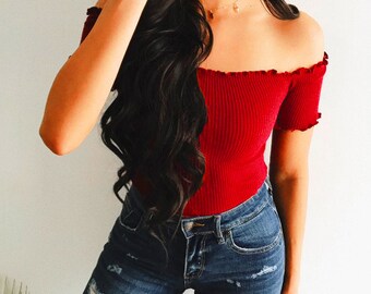 off shoulder top | off shoulder t-shirt | cropped top | knit crop top