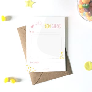 Carte bon cadeau enfant, à télécharger, carte cadeau, anniversaire, animaux, carte vierge, fichier PDF, petipeu, oiseau, rose, cadeau