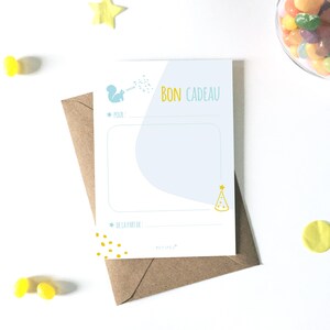 Carte bon cadeau enfant, à télécharger, carte cadeau, anniversaire, animaux, carte vierge, fichier PDF, petipeu, écureuil, bleu, cadeau