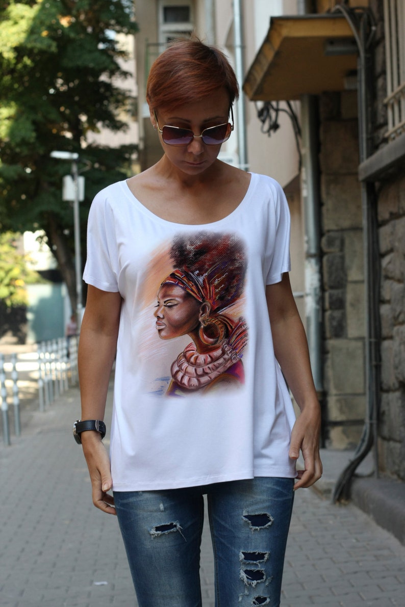 T-shirt women/ Afro/ African clothing/ African women/ Graphic image 0