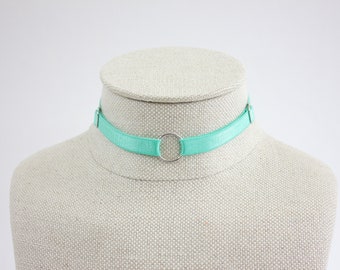 Chase adjustable neck choker - GREEN