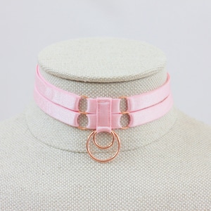 Pink Elastisch Halsband: Rosegold Ringe, verstellbarer Riemen