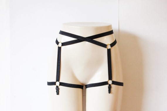 High Waisted Garter Belt