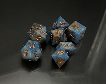 Tinkering Mage Blue and Metallic Sharp-Sided Dice