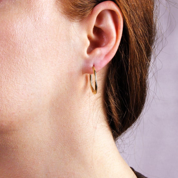 あい　Classic Hoops Thick Small Gold Classic Thick Gold Hoop Earrings | Statement Hoops