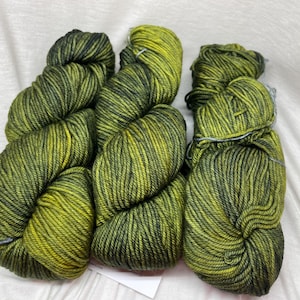 Malabrigo Rios Worsted Weight Yarn in 138 Ivy