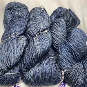 Malabrigo Rios Worsted Weight Yarn in 845 Cirrus Gray
