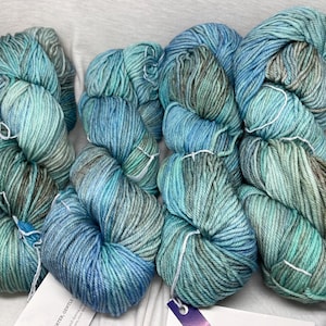 Malabrigo Rios Worsted Weight Yarn in 264 Celestina