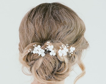 Conjunto de alfileres de pelo de flores blancas nupciales, alfileres de pelo florales nupciales, vid de pelo de flores, alfileres de pelo de novia, tocado floral, "Hattie Pin"