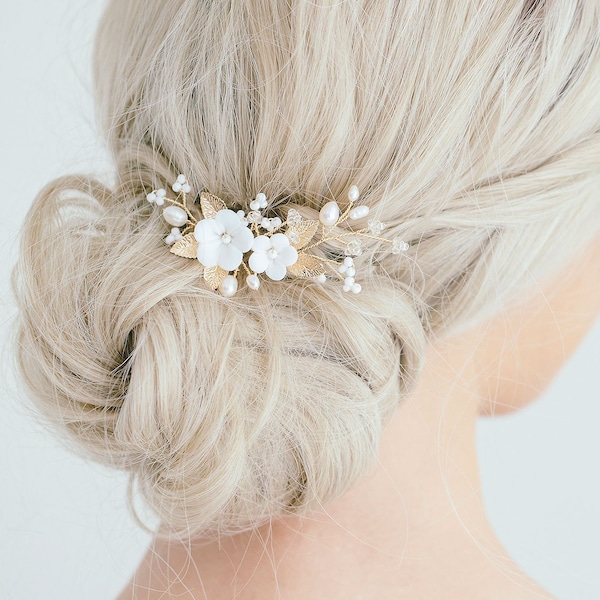 Gold Flower Hair Pins, Bridal Hair Pins, Bridal Hair Accessories, Bridal Hair Pins, Flower Headpiece, Wedding Hair Pins, "April Pins"