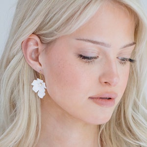 Bridal White Flower Drop Earring, Flower Earrings, Floral Earrings, Leaf Earrings, Wedding Flower Jewelry, "Jasmine Earrings"