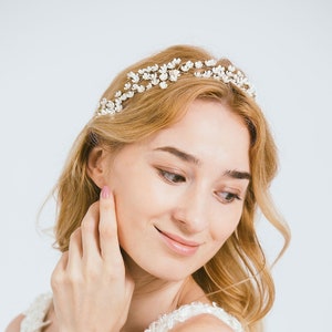 Bridal Flower Headband Crown, Bridal Ivory Flower Crown, Wedding Floral Headband, Flower Soft Crown, Bridal Flower Hair Vine, &quot;Posy&quot;