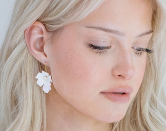 Bridal White Flower Drop Earring, Flower Earrings, Floral Earrings, Leaf Earrings, Wedding Flower Jewelry, "Jasmine Earrings"