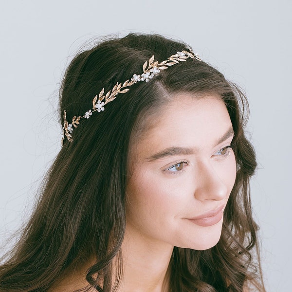 Bridal Crystal Leaf Hair Vine Headband, Gold Leaf Hair Vine, Gold Headband, Leaf Hair Vine, Bride Hair Accessories, "Estrella"
