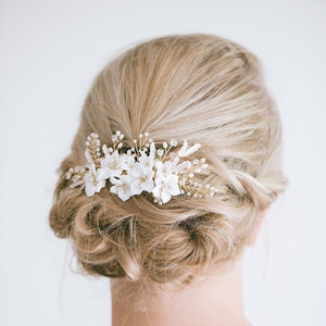 Bridal Floral Hair Comb, Ivory Flower Hair Comb, Bridal Hair Flower, Flower Hair Vine, White Flower Comb, Gold Flower Hair Comb, “Camellia”