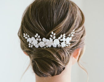 White Flower Pearl Wedding Hair Comb, Bridal Flower Hair Comb, Floral Headpiece, Ivory Hair Flower, Wedding Hair Accessory, "Rayne"