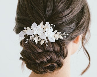 White Flower Hair Comb, Wedding Floral Hair Comb, Bridal Hair Flower, Bridal Floral Comb, Floral Wedding Comb, "Cecilia"