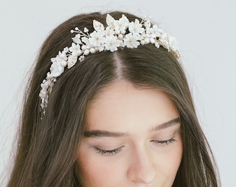 Bruidsbloemkroon, champagne haaraccessoire, bruiloft gouden tiara, bloemen bruiloft kroon, gouden bruidskroon, haaraccessoire bruiloft, &quot;geloof&quot;