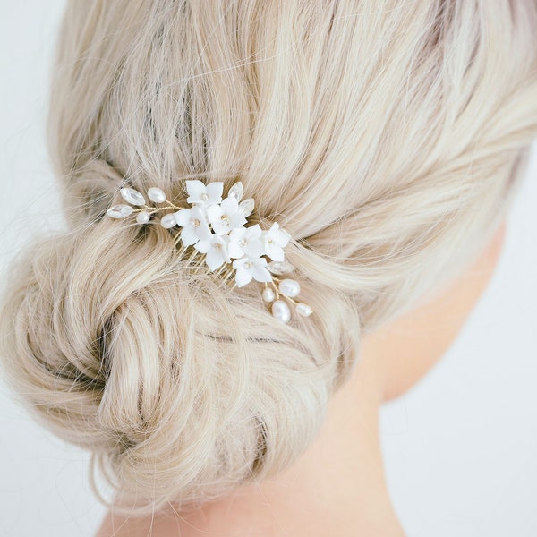 Floral Hair Comb Wedding, Side Flower Comb, Natural Fresh Water Pearl Bridal Hair Comb, Gold Flower Hair Comb, "Sierra"
