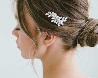 Peigne à cheveux de mariage en cristal Swarovski, peigne à cheveux côté mariée, peigne à cheveux argenté Swarovski, pince à cheveux brillante, pièce de strass, « Casey »