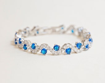 Blauwe kristallen armband, saffier sieraden, cadeau voor moeder, bruiloft sieraden, bruidsmeisje sieraden, vintage armband, "Sky"