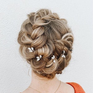 Gold leaf hair pin, Crystal leaf hair pin, Gold hair pin, Gold Hair vine, Gold bridal headpiece, Rhinestone hair pin, &quot;Rachel Pins&quot;