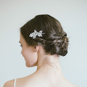 Crystal hair pin, Crystal hair comb, Bridal hair comb, Bridal crystal hair comb, Rhinestone hair comb, Silver hair comb, &quot;Halle Pin&quot;