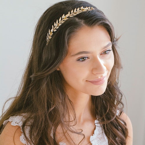 Bellady Gold Leaf Tiara Headband with Dangling Crystals Theme Party Events Amazon.com: Healeved Golden Leaf Bridal Headband Baroque  main image 2