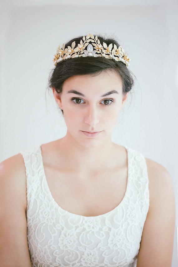 Gold Leaf Bridal Tiara Rhinestones Wedding Crowns Headpiece for Women Amazon.com : Unicra Gold Leaf Crown Leaves Tiara Bridal  main image 4