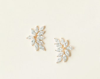 Bridal Crystal CZ Swarovski Earrings Wedding Jewelry, Wedding Earrings, Stud Earrings, Bridal Jewelry, &quot;Samantha&quot;