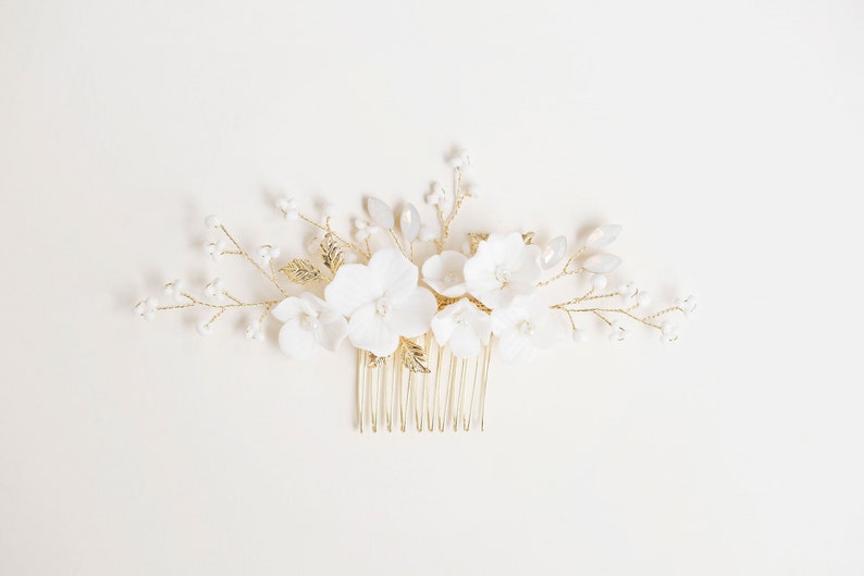 Gold Flower Wedding Hair Comb, Ceramic Floral Bridal Comb, Spring Wedding Hairpiece, Handcrafted Small Hair Comb, Wedding Accessory, Psalm image 2