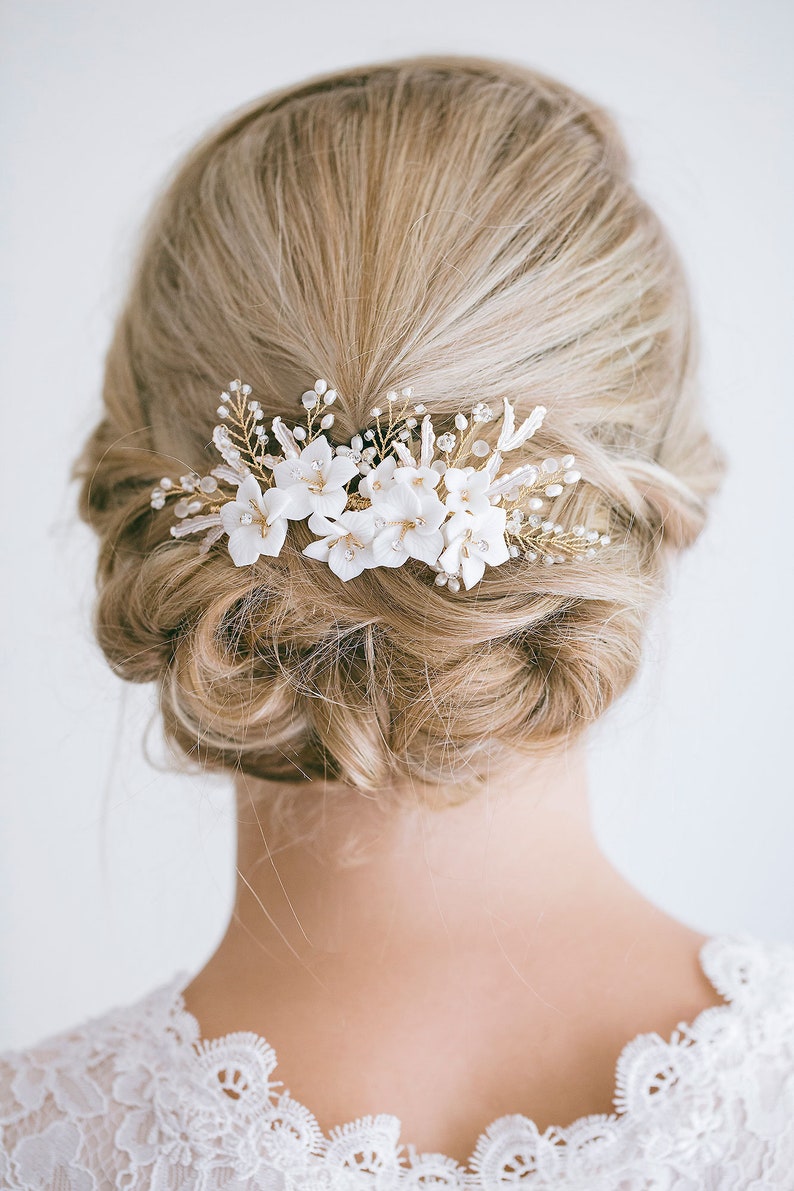 Bridal Floral Hair Comb, Ivory Flower Hair Comb, Bridal Hair Flower, Flower Hair Vine, White Flower Comb, Gold Flower Hair Comb, Camellia Big comb (img 1-5)