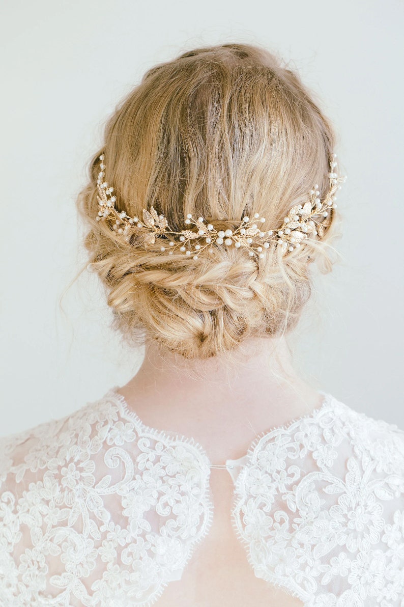 Natural Pearl Dangle Spray Earrings, Gold Wedding Jewelry, Bridal Flower Earrings, Wedding Jewelry, Bridal Dangle Earrings, Belle Long Version Vine