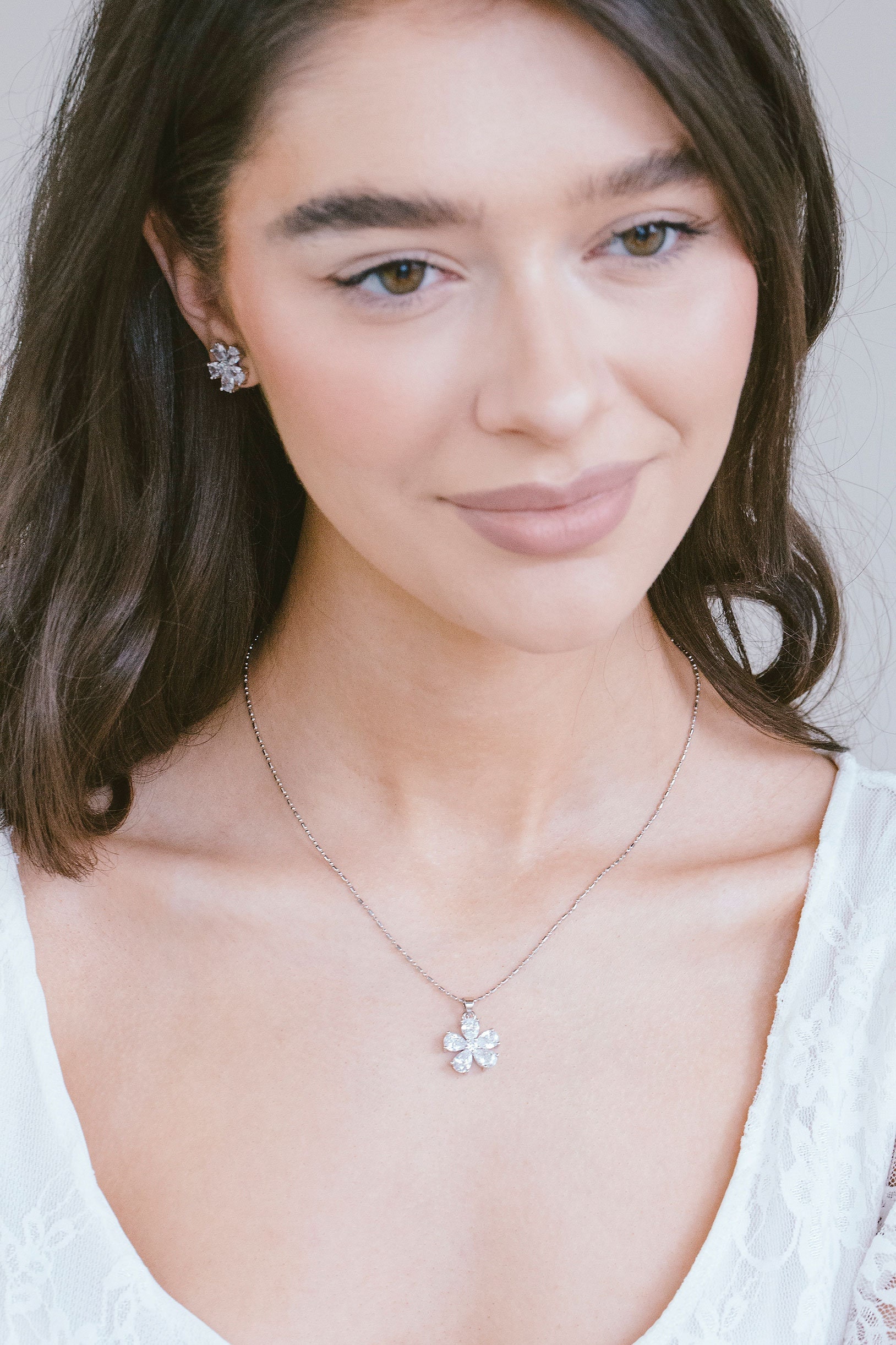 フラワーガールジュエリーセット、フラワーイヤリングネックレスセット