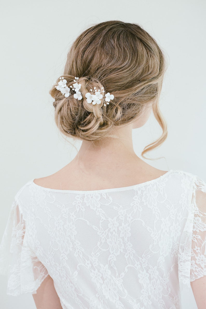 Bridal White Flower Hair Pin Set, Bridal Floral Hair Pins, Flower Hair Vine, Bridal Hair Pins, Floral Headpiece, Hattie Pin image 5