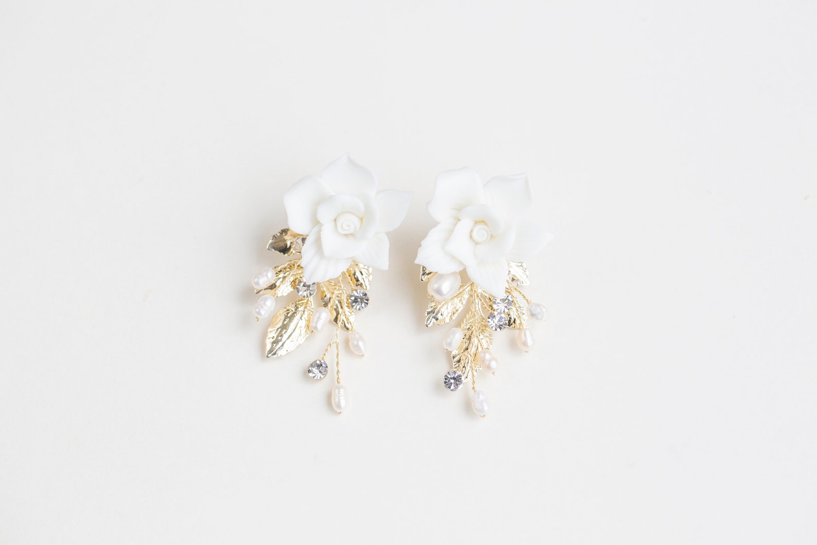White Flower Drop Earrings Floral Wedding Pearl Earrings Etsy