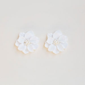 Floral Stud Earrings, Bridal Flower Stud Earrings, Lightweight Wedding Earrings, Clay Flower Earrings, Bridesmaid Flower Earrings, Zen image 6