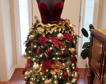 gold lady dress form tree Amazon.com: GOFLAME 5FT Pre-Lit Dress Form Christmas Tree, Mannequin Artificial Xmas Tree with 465 Branch Tips, 50 LED Light Balls, 36 Natural Pine Cones, Shawl, Necklace, Holiday Decoration Tree for Home Party :