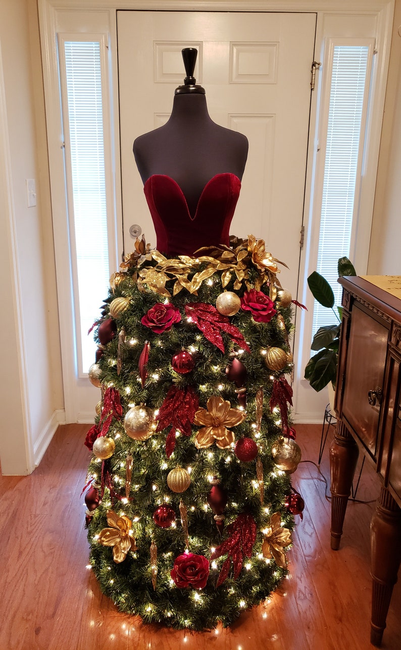 lady dress form christmas tree