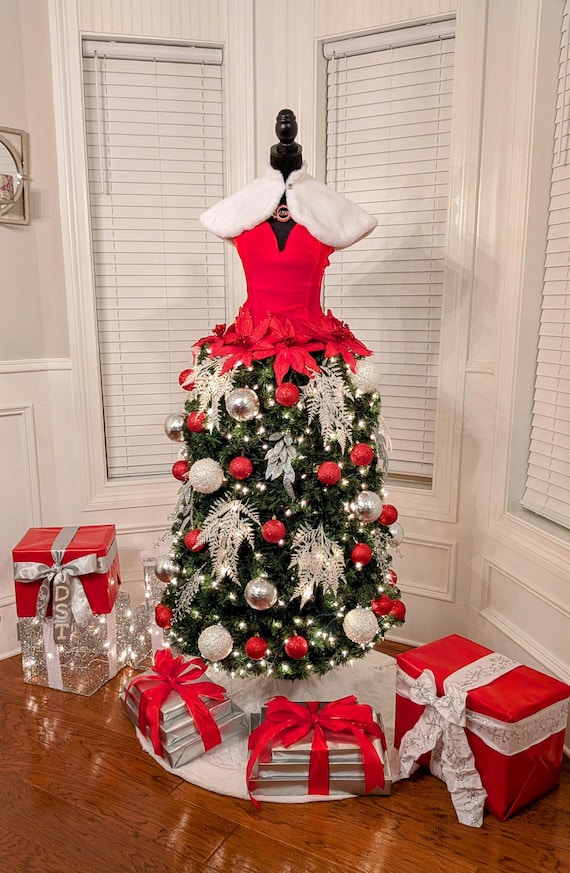 Spinning Mannequin Christmas Tree with Remote Spinning Mannequin Christmas Tree with Remote
