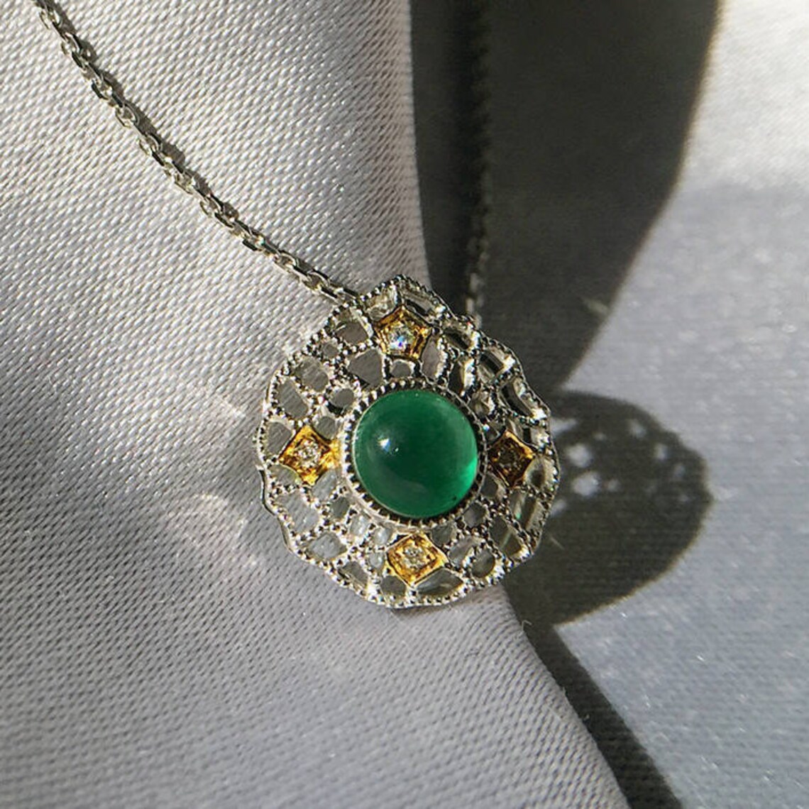 18K White Gold Diamond Natural Emerald Necklace Pendant - Etsy