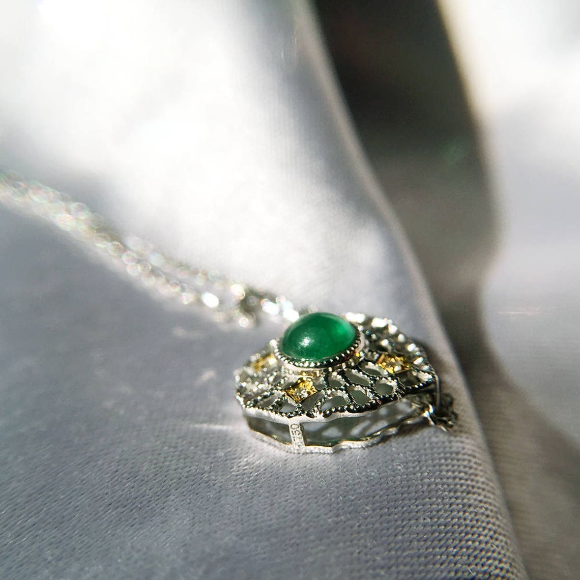 18K White Gold Diamond Natural Emerald Necklace Pendant - Etsy