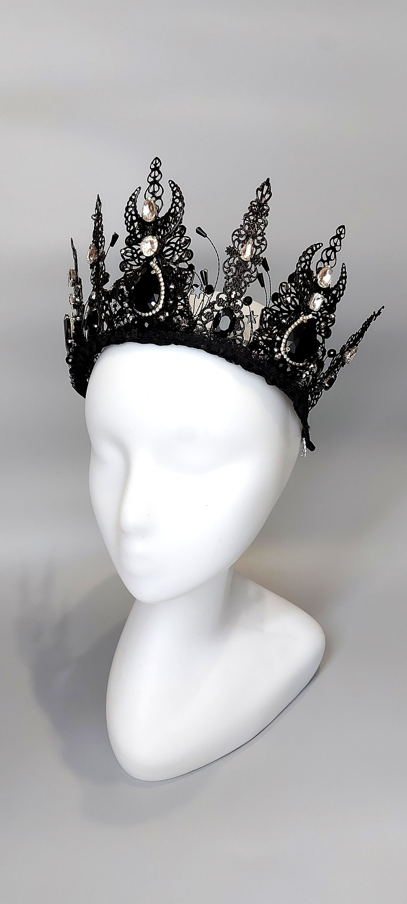 Vintage Black Crescent Moon & Star Tiara Phases of the Moon Tiara – Witches by Helena Garcia main image 3